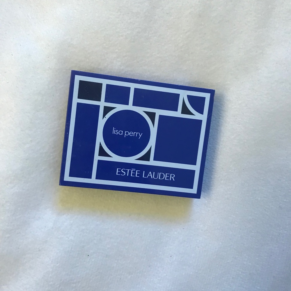 Estée Lauder Lisa perry quad
